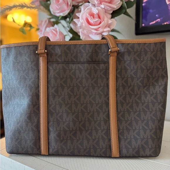 Authentic MK Extra Large Tote - Picture 2 of 6